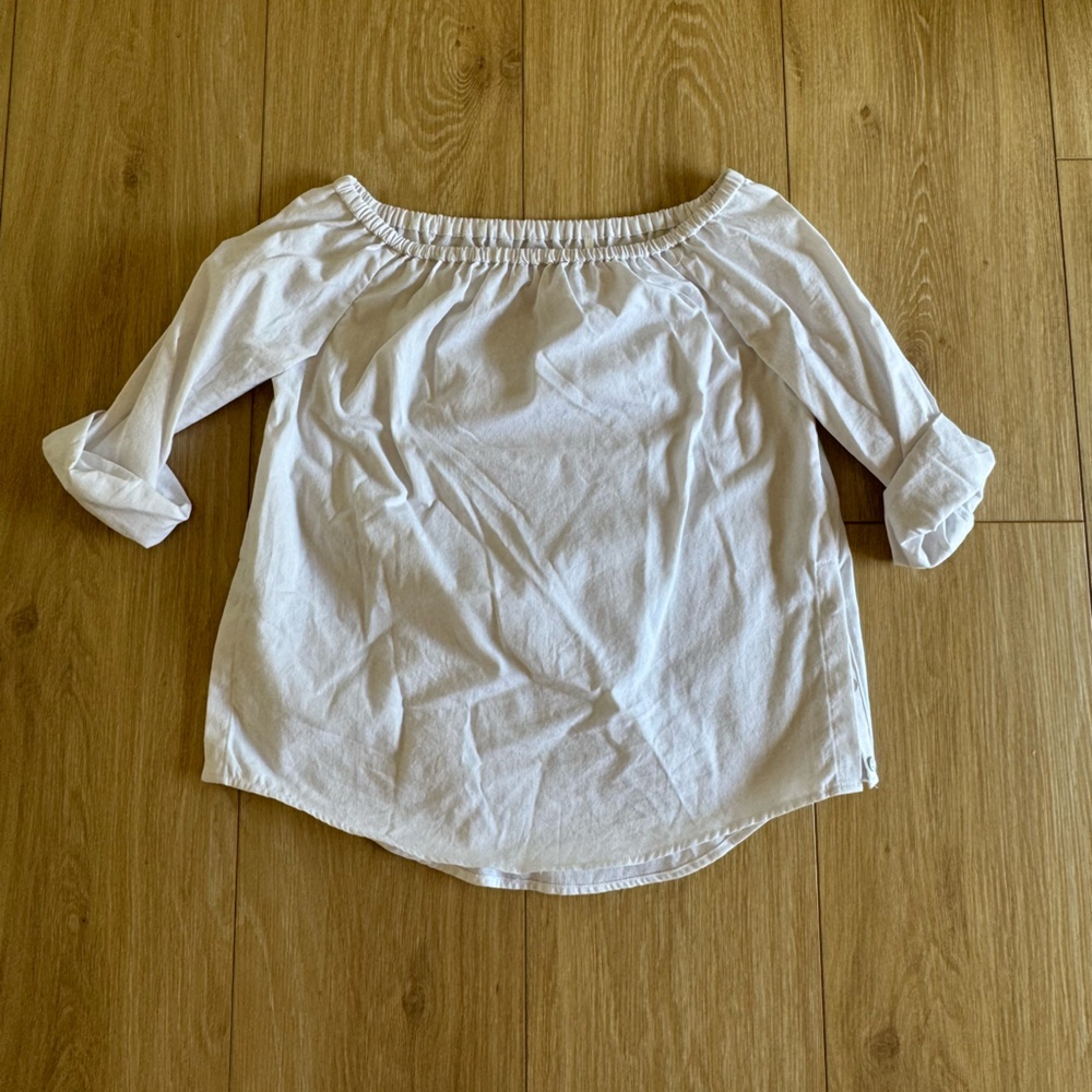 Off shoulder top